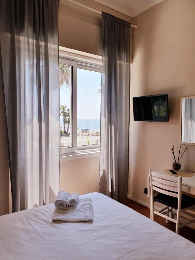 Vela Bianca H & R Hotel Diano Marina Exterior photo